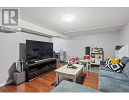 9 - 166 SOUTHDALE ROAD W - 32