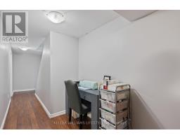 9 - 166 SOUTHDALE ROAD W - 33