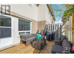 9 - 166 SOUTHDALE ROAD W - 37