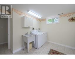 79 BISCAY ROAD - 35