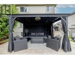 21 MAPLEWOOD LANE - 36