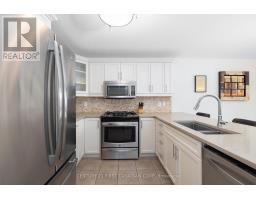 21 MAPLEWOOD LANE - 8