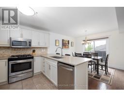 21 MAPLEWOOD LANE - 9