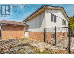 40 BEXHILL DRIVE - 32