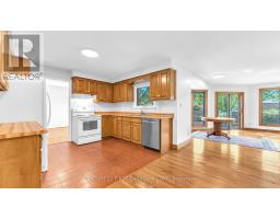 325 HELEN DRIVE - 9