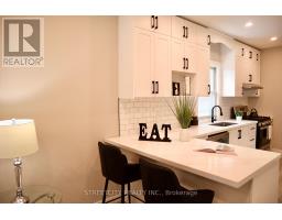 103 FORWARD AVENUE N - 7