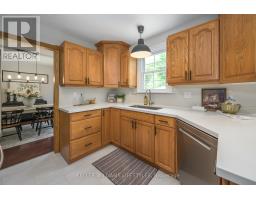 871 FARNHAM ROAD - 26