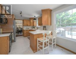 871 FARNHAM ROAD - 27