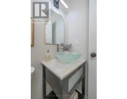 871 FARNHAM ROAD - 31