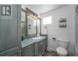 871 FARNHAM ROAD - 36