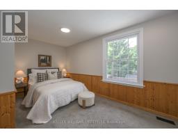 871 FARNHAM ROAD - 39