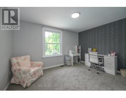 871 FARNHAM ROAD - 41