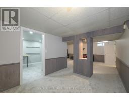871 FARNHAM ROAD - 44