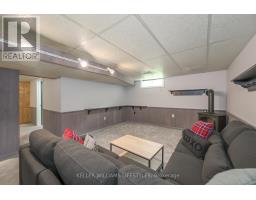 871 FARNHAM ROAD - 45