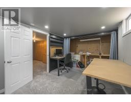 871 FARNHAM ROAD - 47