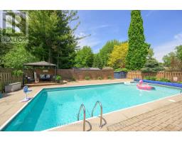 871 FARNHAM ROAD - 5