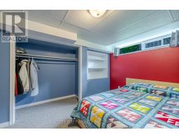 589 STEEPLECHASE DRIVE - 32