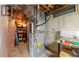 589 STEEPLECHASE DRIVE - 34