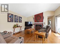 36 DALHOUSIE CRESCENT - 2