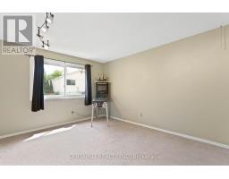 36 DALHOUSIE CRESCENT - 24