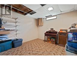 36 DALHOUSIE CRESCENT - 32