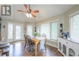 22 GLENRIDGE CRESCENT - 17