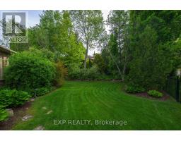 22 GLENRIDGE CRESCENT - 37