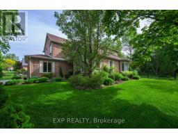 22 GLENRIDGE CRESCENT - 38
