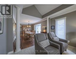 22 GLENRIDGE CRESCENT - 9