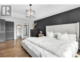 292 THORN DRIVE - 21
