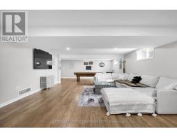 292 THORN DRIVE - 32