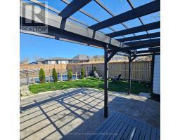 292 THORN DRIVE - 39