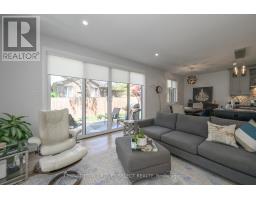 2 - 433 HYDE PARK ROAD - 12