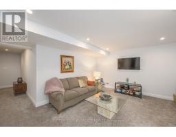 2 - 433 HYDE PARK ROAD - 33
