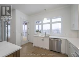559 CREEKVIEW CHASE - 12