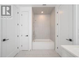 559 CREEKVIEW CHASE - 36
