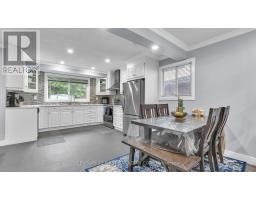 158 AUGUSTA CRESCENT - 6