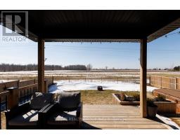 51 TANYA DRIVE - 44