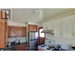487 SALISBURY STREET - 4