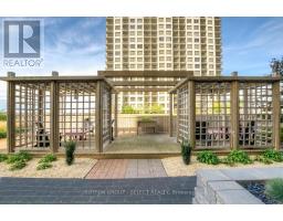 806 - 330 RIDOUT STREET - 38