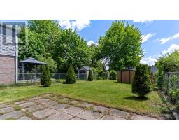 120 SCOTCHMERE CRESCENT - 28