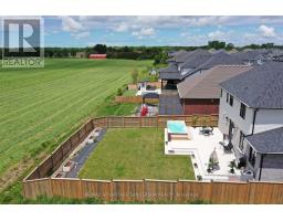 53 ARROWWOOD PATH - 13
