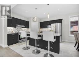 53 ARROWWOOD PATH - 27