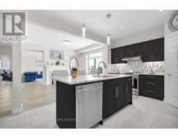 53 ARROWWOOD PATH - 28