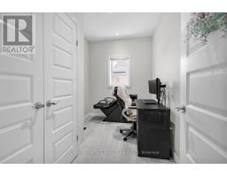 53 ARROWWOOD PATH - 34