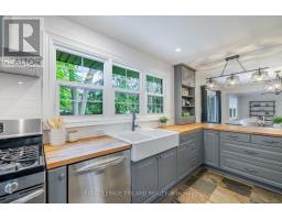 795 COMMISSIONERS ROAD W - 14