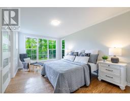 795 COMMISSIONERS ROAD W - 17