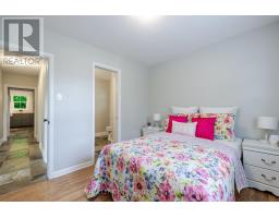 795 COMMISSIONERS ROAD W - 22