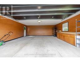 795 COMMISSIONERS ROAD W - 36