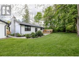 795 COMMISSIONERS ROAD W - 42